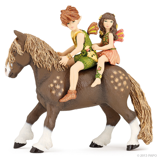 PONEY ET ENFANTS ELFES