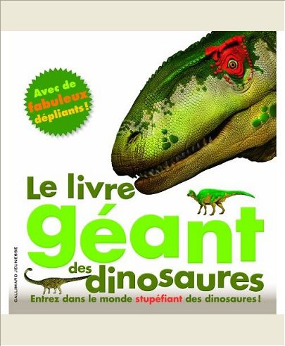 LE LIVRE GEANT DES DINOSAURES