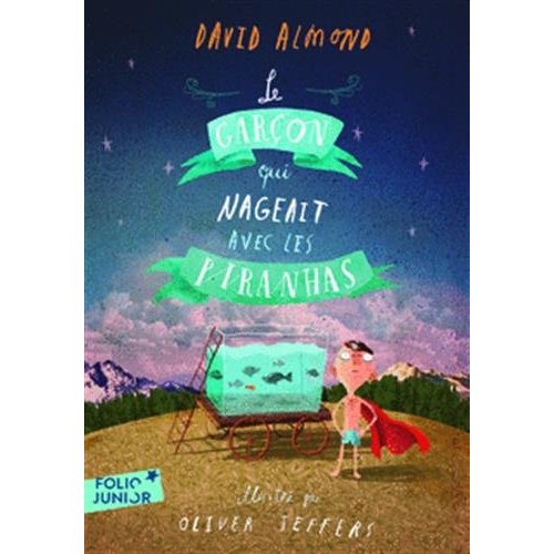 LE GARCON QUI NAGEAIT AVEC LES PIRANHAS