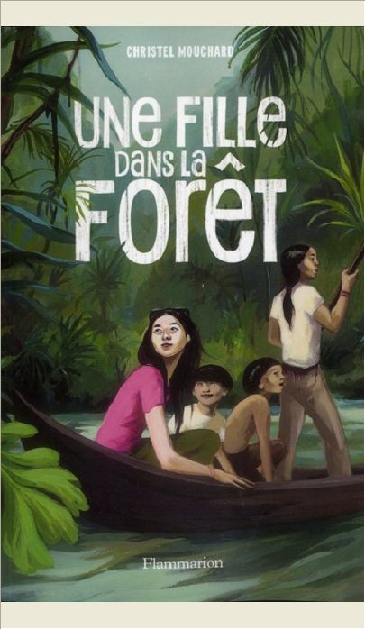 UNE FILLE DANS LA FORET