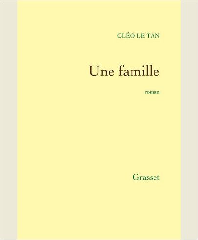 UNE FAMILLE - ROMAN