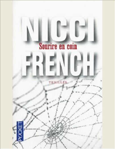 SOURIRE EN COIN
