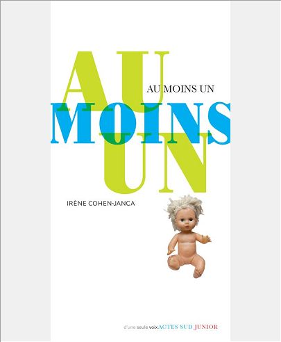 AU MOINS UN
