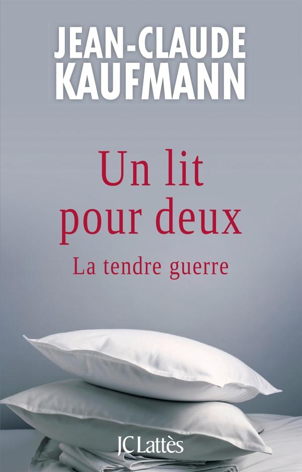 UN LIT POUR DEUX