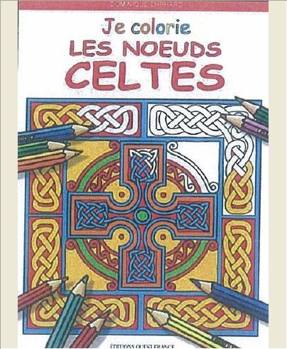 JE COLORIE LES NOEUDS CELTES