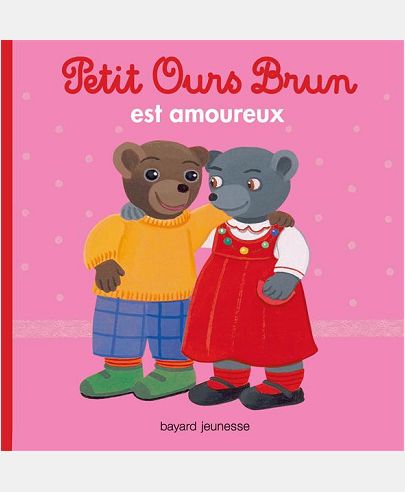 PETIT OURS BRUN EST AMOUREUX