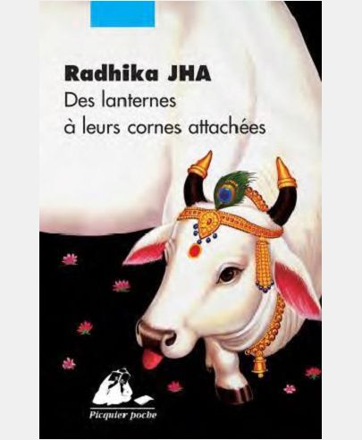 DES LANTERNES A LEURS CORNES ATTACHEES