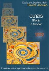 T 1 - GLAZIG MOTIFS A BRODER 2012 (BLEU)