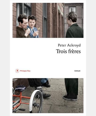 TROIS FRERES