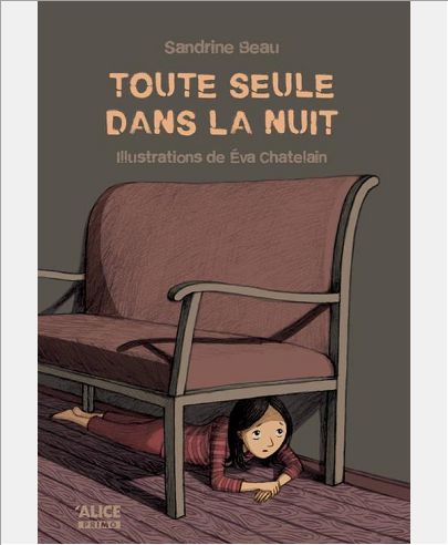 TOUTE SEULE DANS LA NUIT