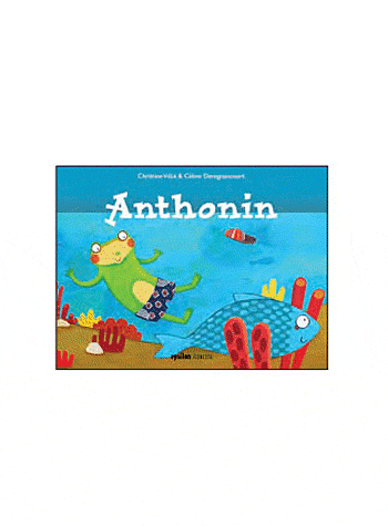 ANTHONIN A LA PLAGE